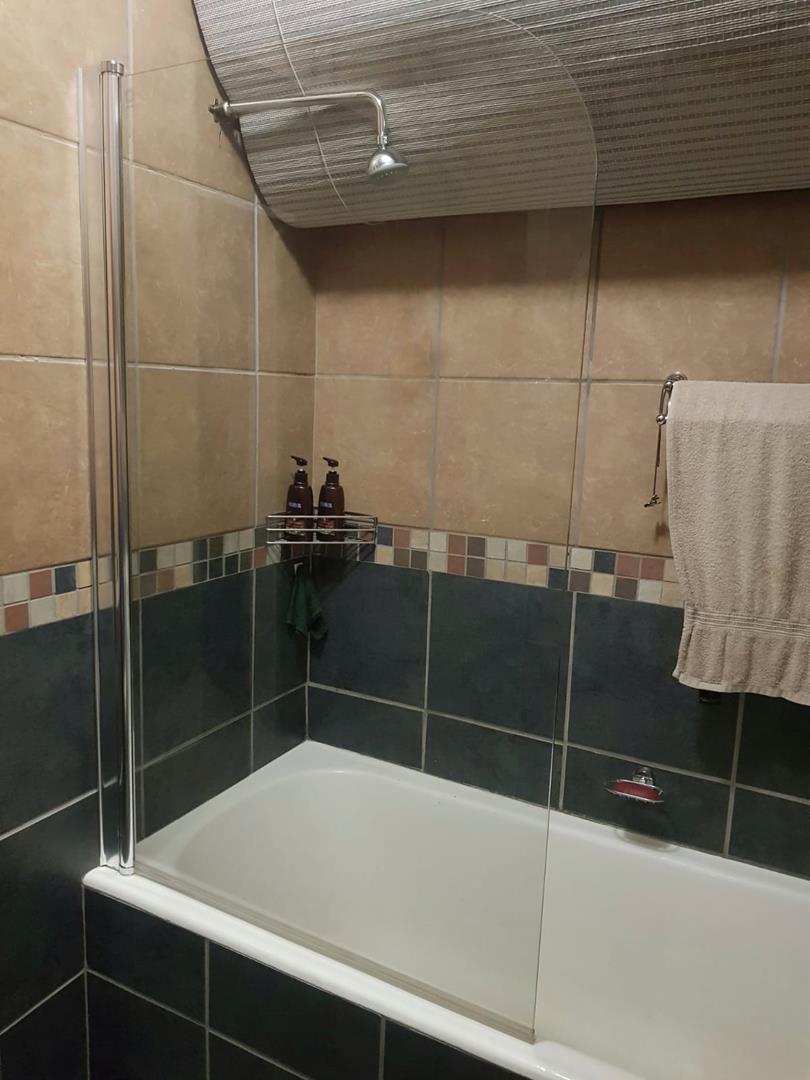 2 Bedroom Property for Sale in Wilgehof Free State